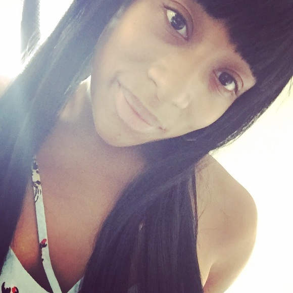 Meet the Posher Other - Meet your Posher, Ellen